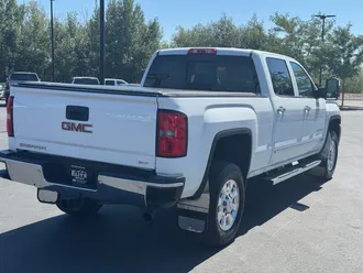 2015 GMC Sierra 2500HD photo 6