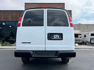 2023 Chevrolet Express Cargo photo 5