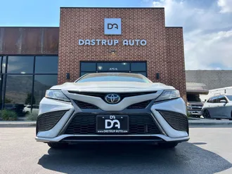 2022 Toyota Camry photo 2