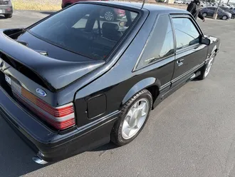 1993 Ford Mustang SVT Cobra photo 6