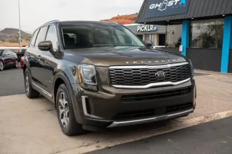 2020 KIA Telluride photo 2