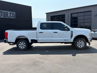 2023 Ford F-250SD photo 3