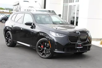 2025 BMW X3 photo 2