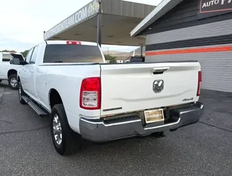 2019 Ram 2500 Crew Cab photo 3