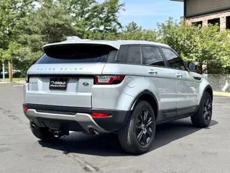 2017 Land Rover Range Rover Evoque photo 4