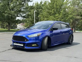 2015 Ford Focus ST photo 5