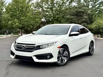 2017 Honda Civic photo 2