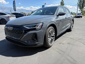 2024 Audi Q8 e-tron photo 3
