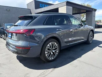 2024 Audi Q8 e-tron photo 5