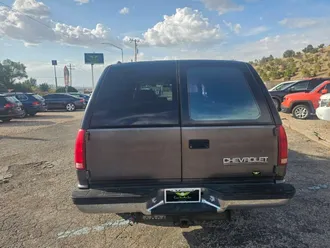 1993 Chevrolet Suburban photo 6