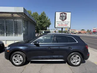 2018 Audi Q5 photo 2