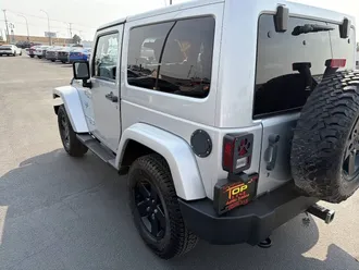 2012 Jeep Wrangler photo 7