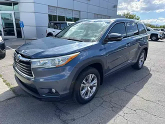 2015 Toyota Highlander photo 2