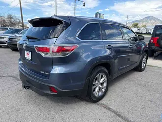 2015 Toyota Highlander photo 6