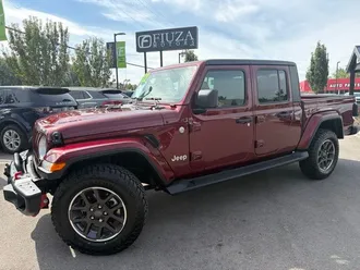 2022 Jeep Gladiator photo 2