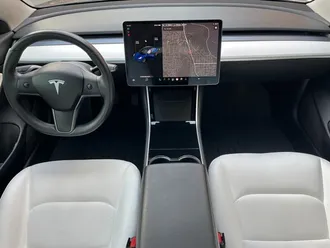 2018 Tesla Model 3 Long Range photo 5