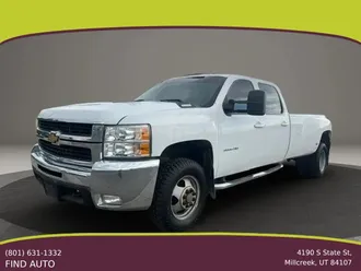 2010 Chevrolet Silverado 3500 HD Crew Cab photo 5