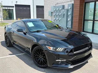 2016 Ford Mustang photo 7