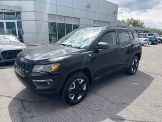 2018 Jeep Compass photo 2