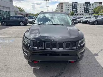 2018 Jeep Compass photo 3
