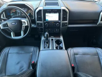 2017 Ford F-150 Lariat photo 5