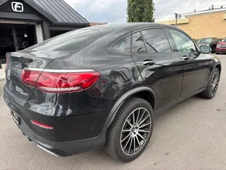 2023 Mercedes-Benz GLC photo 2