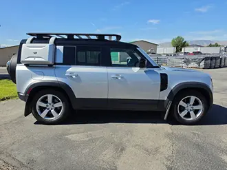 2020 Land Rover Defender photo 6
