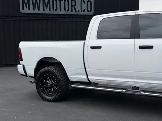 2025 Ram 2500 photo 4