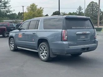 2016 GMC Yukon XL photo 5