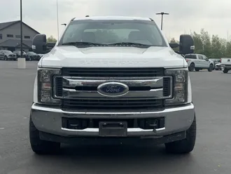 2017 Ford F-250SD photo 2