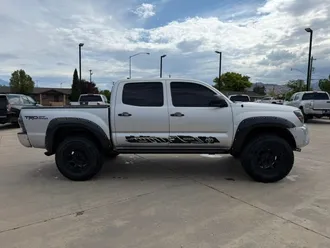 2013 Toyota Tacoma Double Cab photo 3