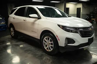 2022 CHEVROLET EQUINOX photo 5