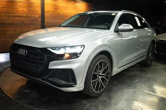 2021 AUDI Q8 photo 2