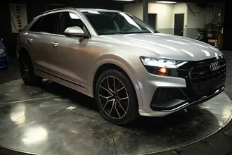2021 AUDI Q8 photo 5