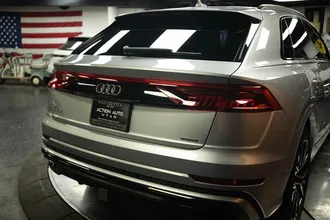2021 AUDI Q8 photo 6
