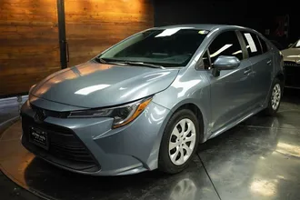 2024 TOYOTA COROLLA photo 2