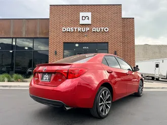 2017 Toyota Corolla photo 7