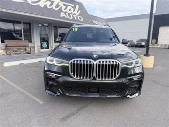 2019 BMW X7 photo 2