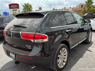 2015 Lincoln MKX photo 3