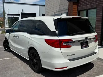 2018 Honda Odyssey photo 3