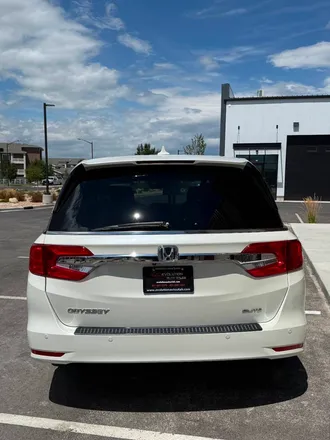 2018 Honda Odyssey photo 4