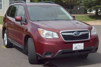 2014 Subaru Forester photo 4