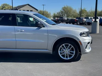 2025 Dodge Durango photo 4