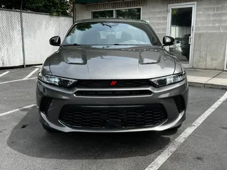 2024 Dodge Hornet R/T photo 2