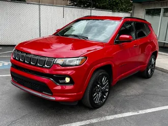 2022 Jeep Compass (Red) Edition photo 3