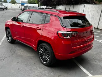 2022 Jeep Compass (Red) Edition photo 5