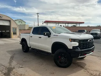 2023 Chevrolet Silverado 1500 ZR2 photo 2