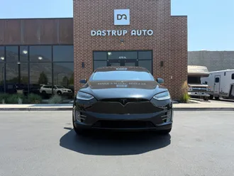 2017 Tesla Model X photo 2