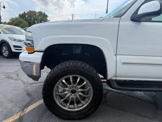 2004 Chevrolet Tahoe photo 5