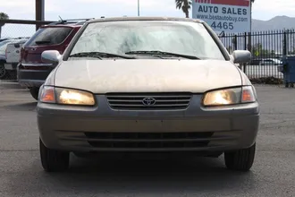 1999 Toyota Camry photo 2